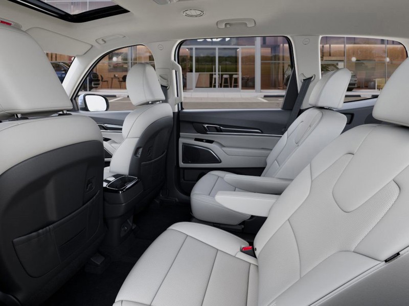 2025 Kia Telluride - Photo 24
