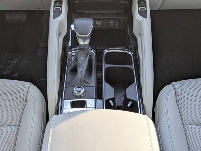 2025 Kia Telluride - Photo 29