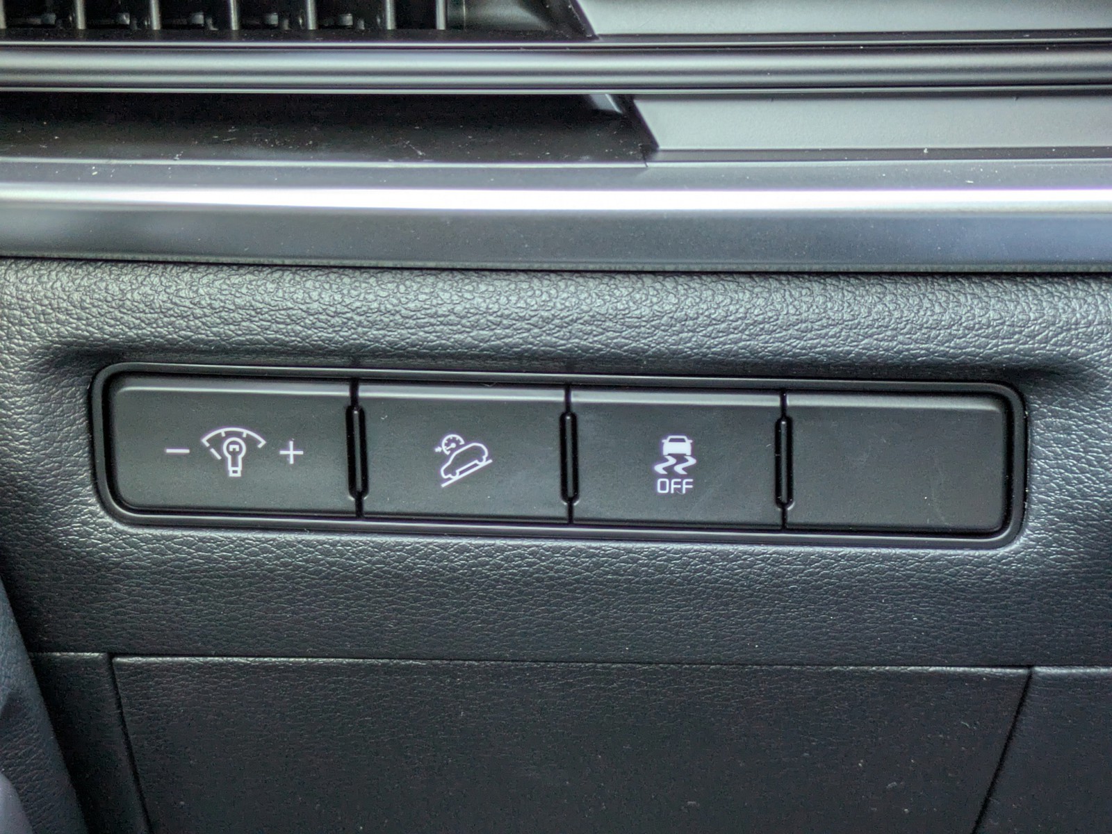 2025 Kia Telluride - Photo 31