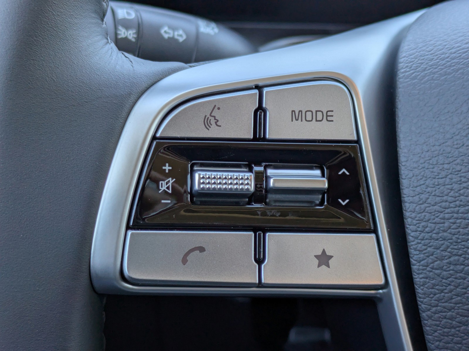 2025 Kia Telluride - Photo 32
