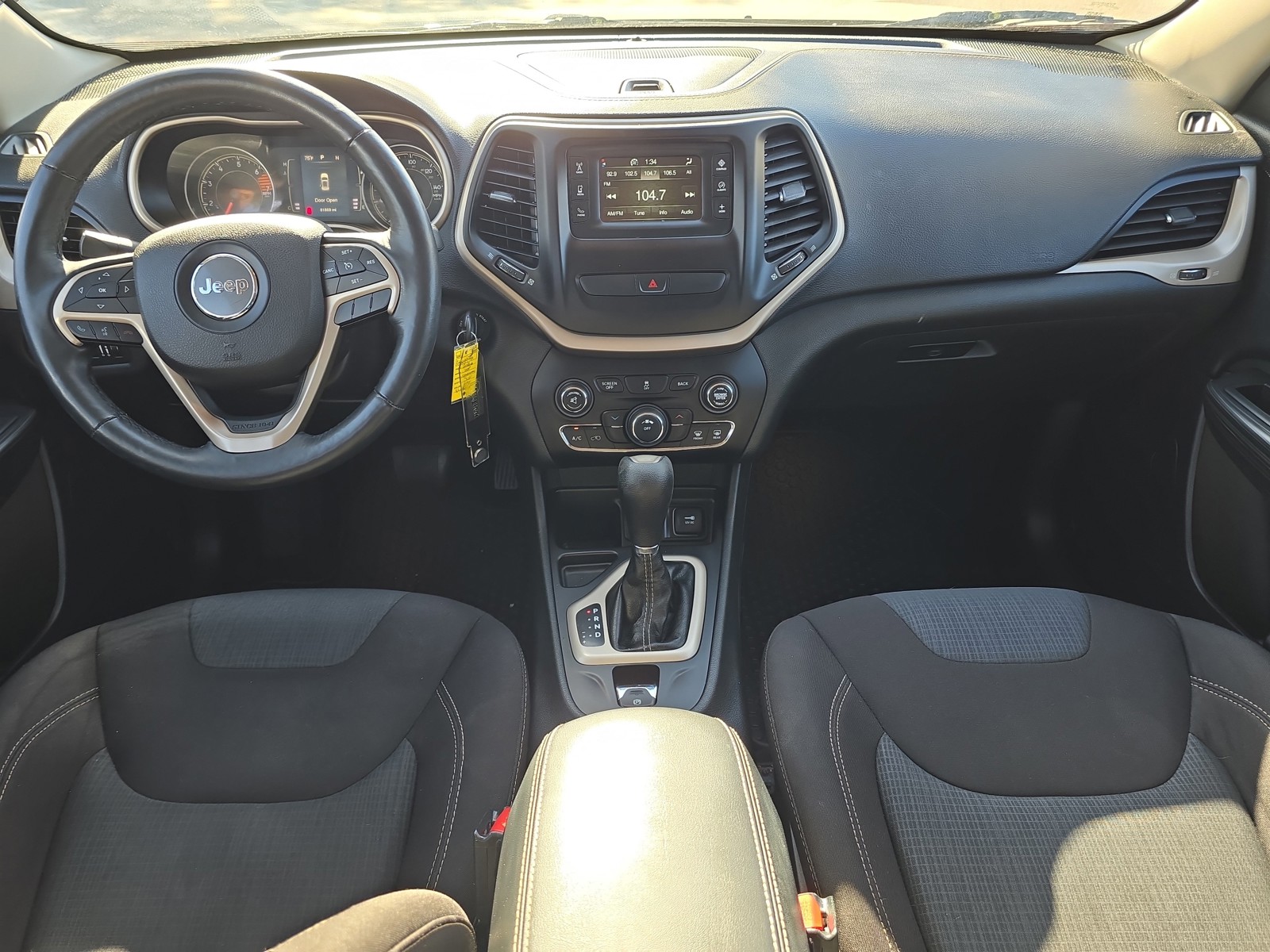2016 Jeep Cherokee - Photo 14