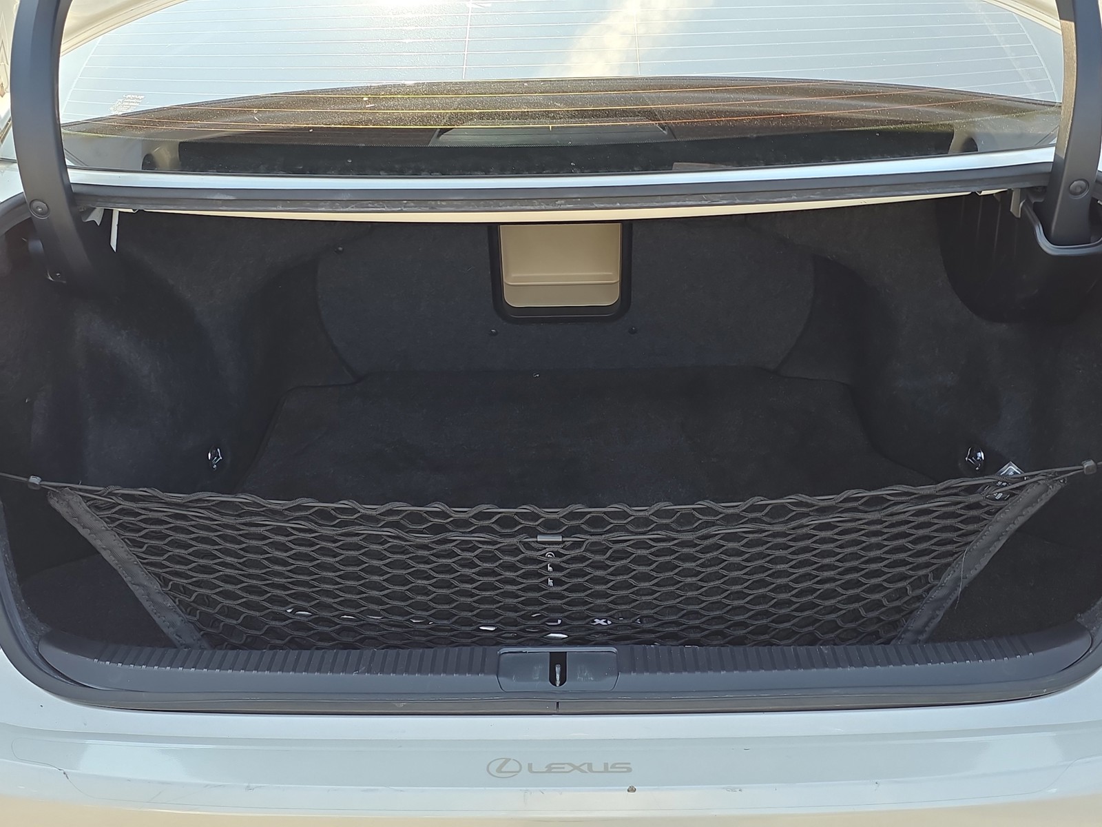 2017 Lexus ES - Photo 12