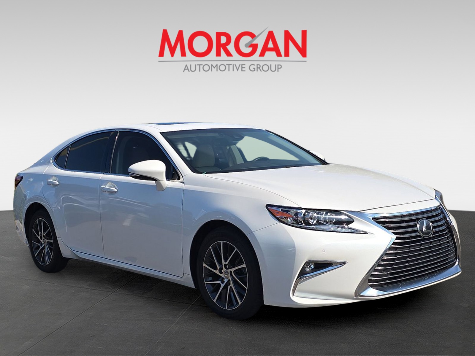 2017 Lexus ES - Photo 2