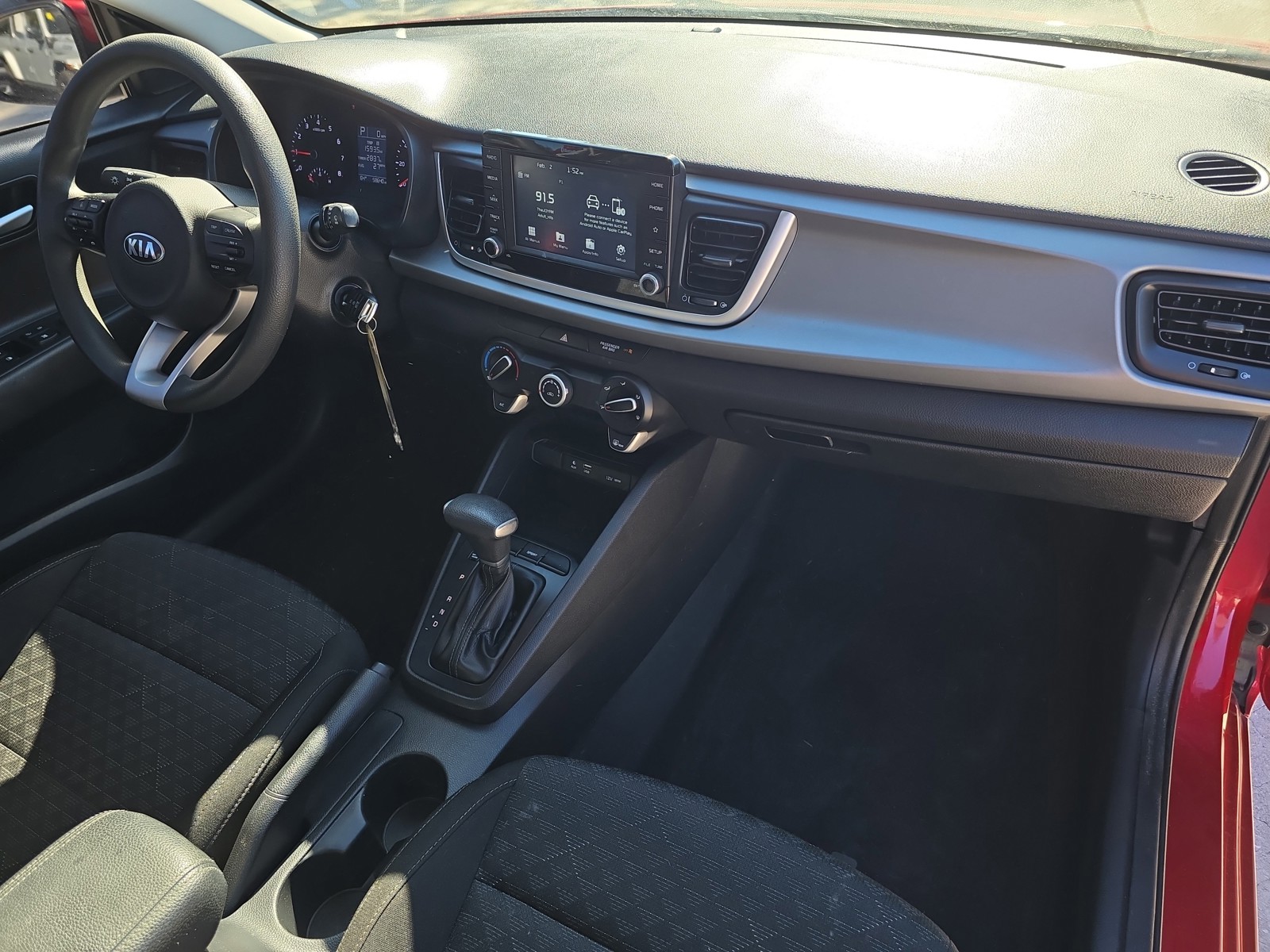 2020 Kia Rio - Photo 11