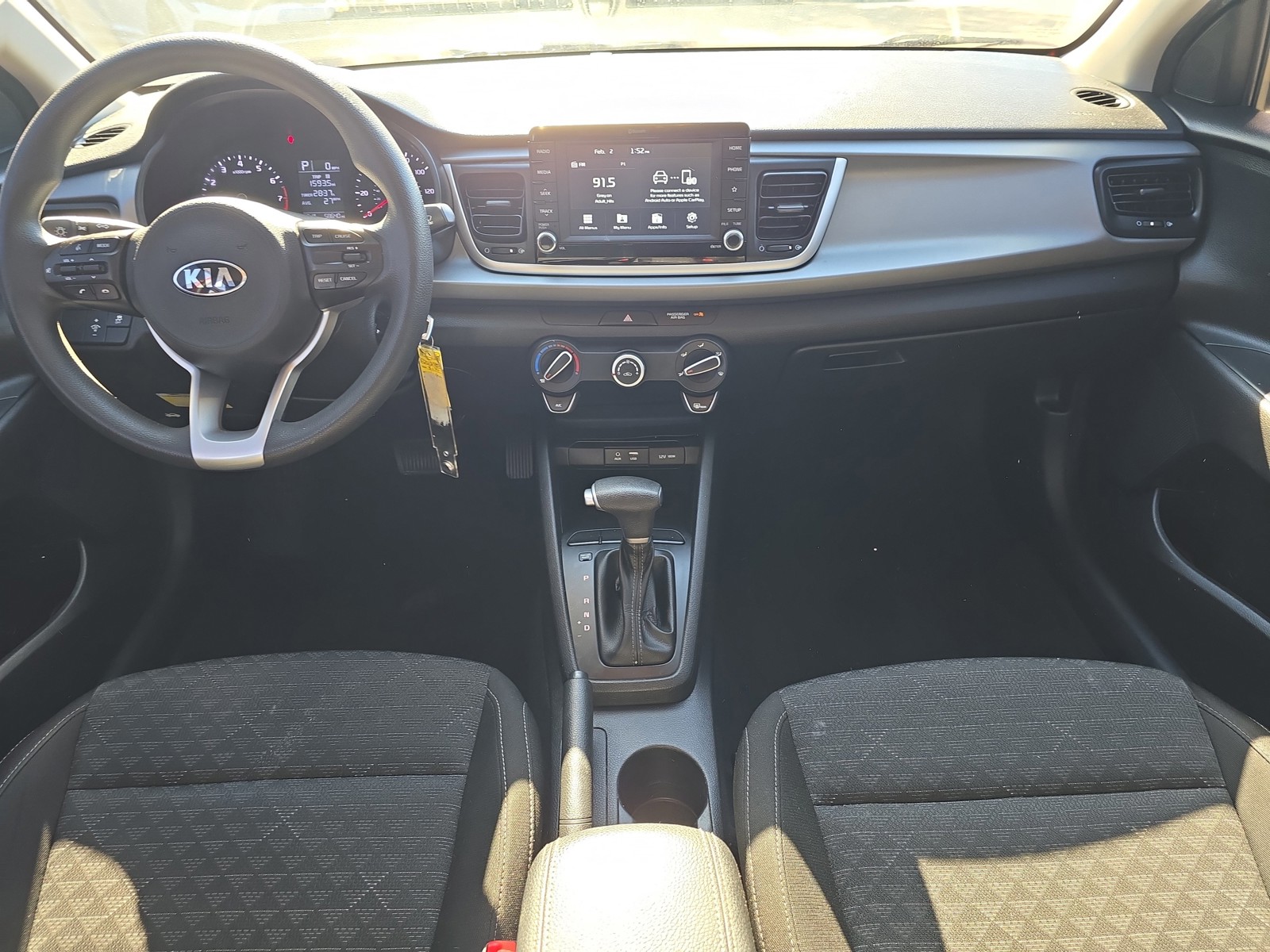 2020 Kia Rio - Photo 12