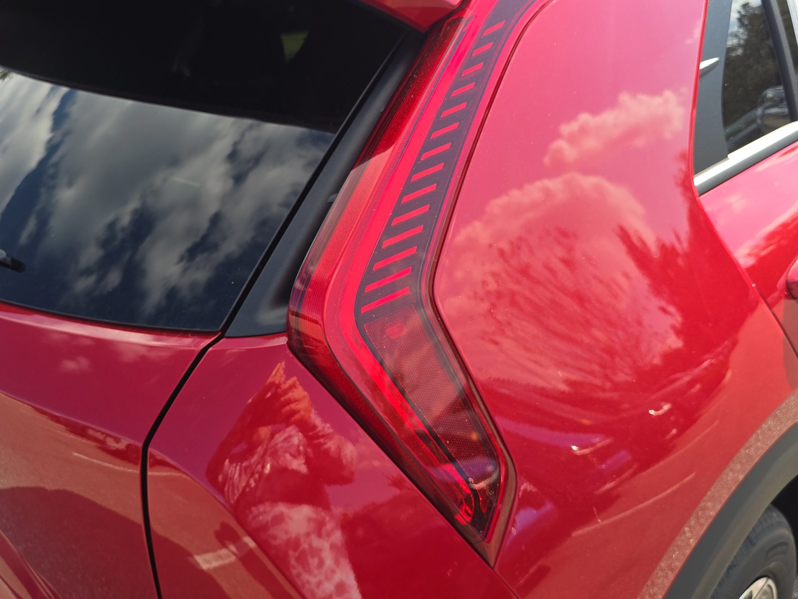 2026 Kia Niro - Photo 11