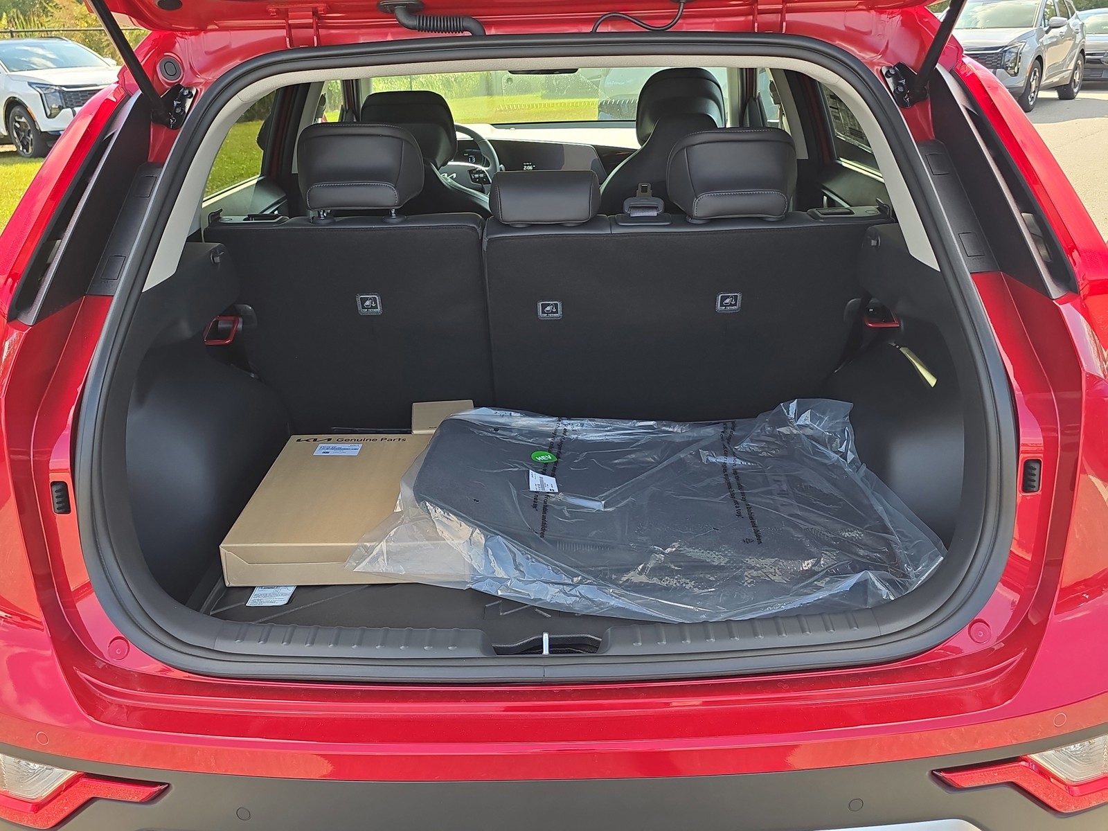 2026 Kia Niro - Photo 12