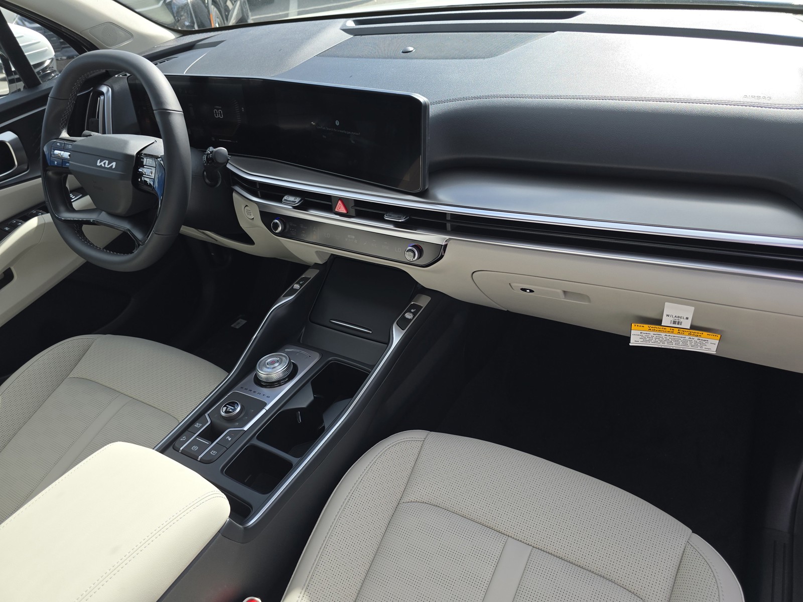 2026 Kia Sorento Hybrid - Photo 12