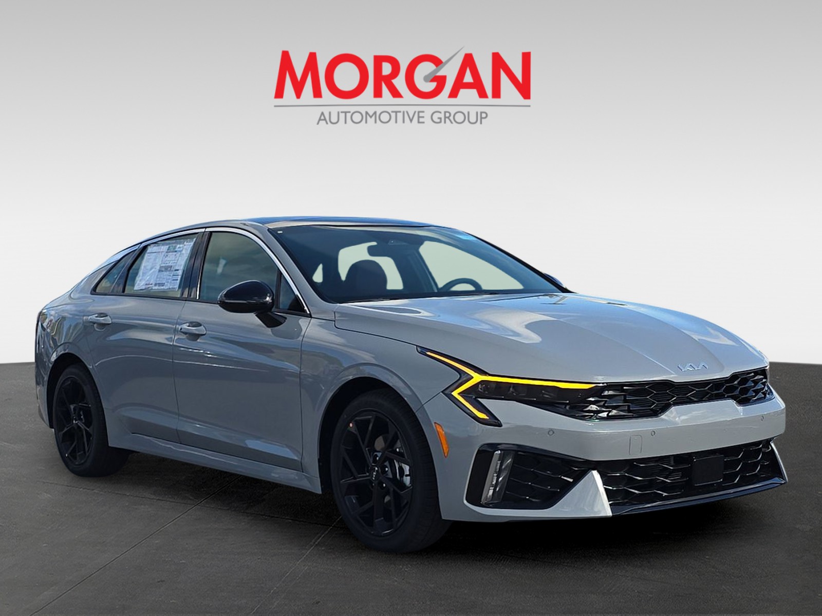 2026 Kia K5 - Photo 2