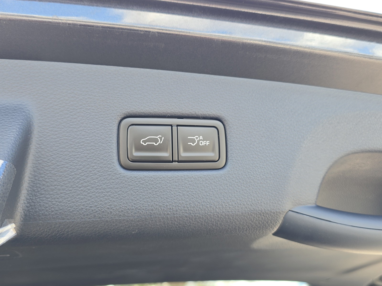 2026 Kia Carnival Hybrid - Photo 11
