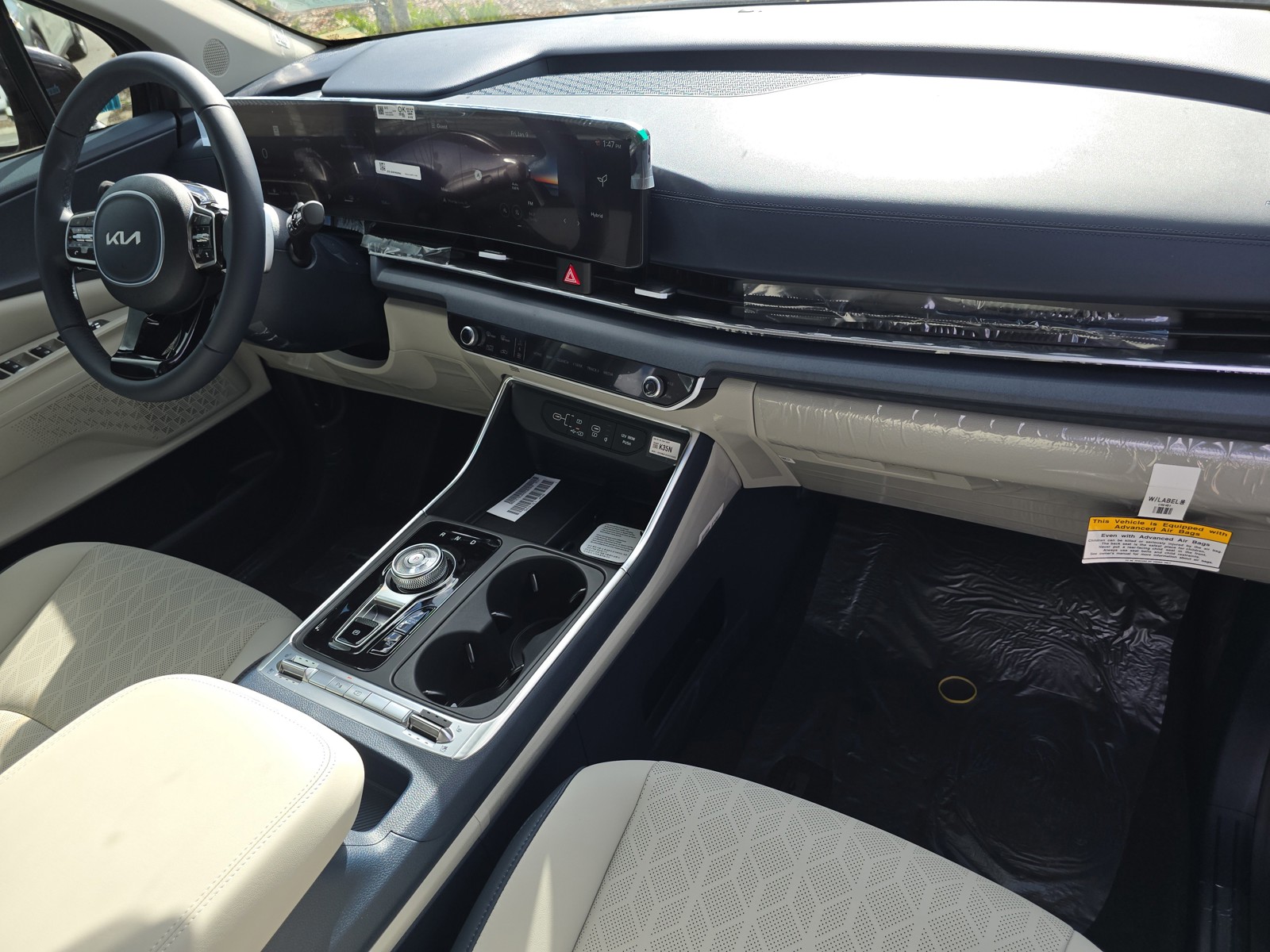 2026 Kia Carnival Hybrid - Photo 12