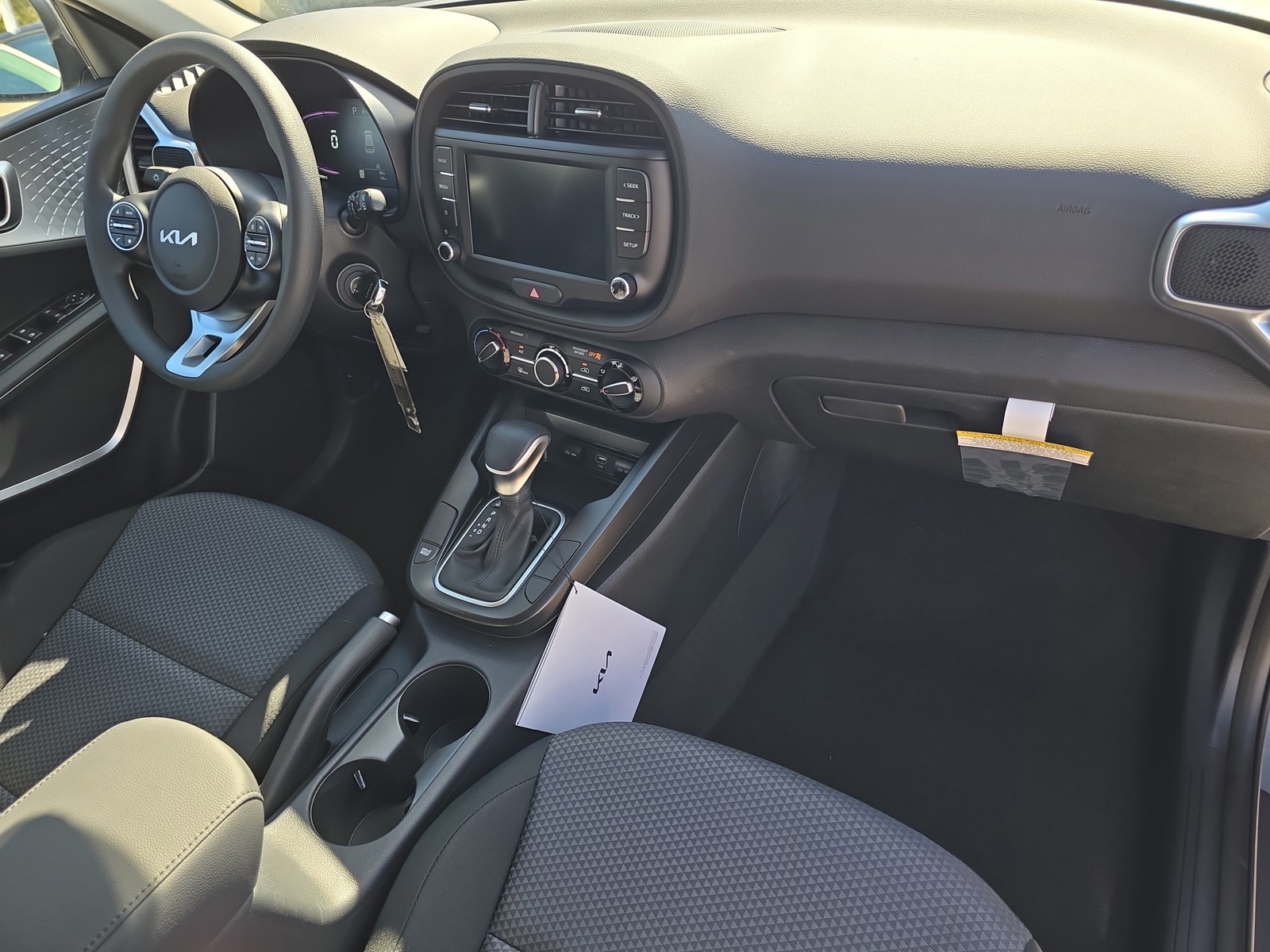 2025 Kia Soul - Photo 11