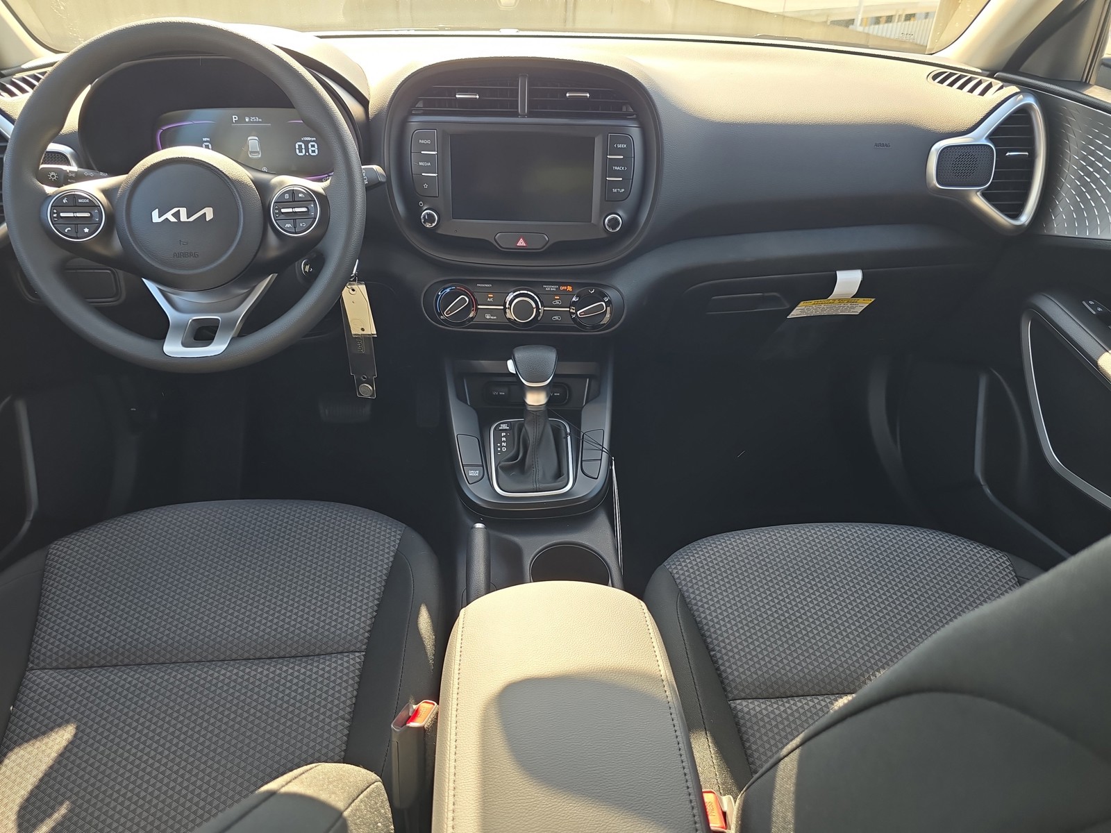 2025 Kia Soul - Photo 12