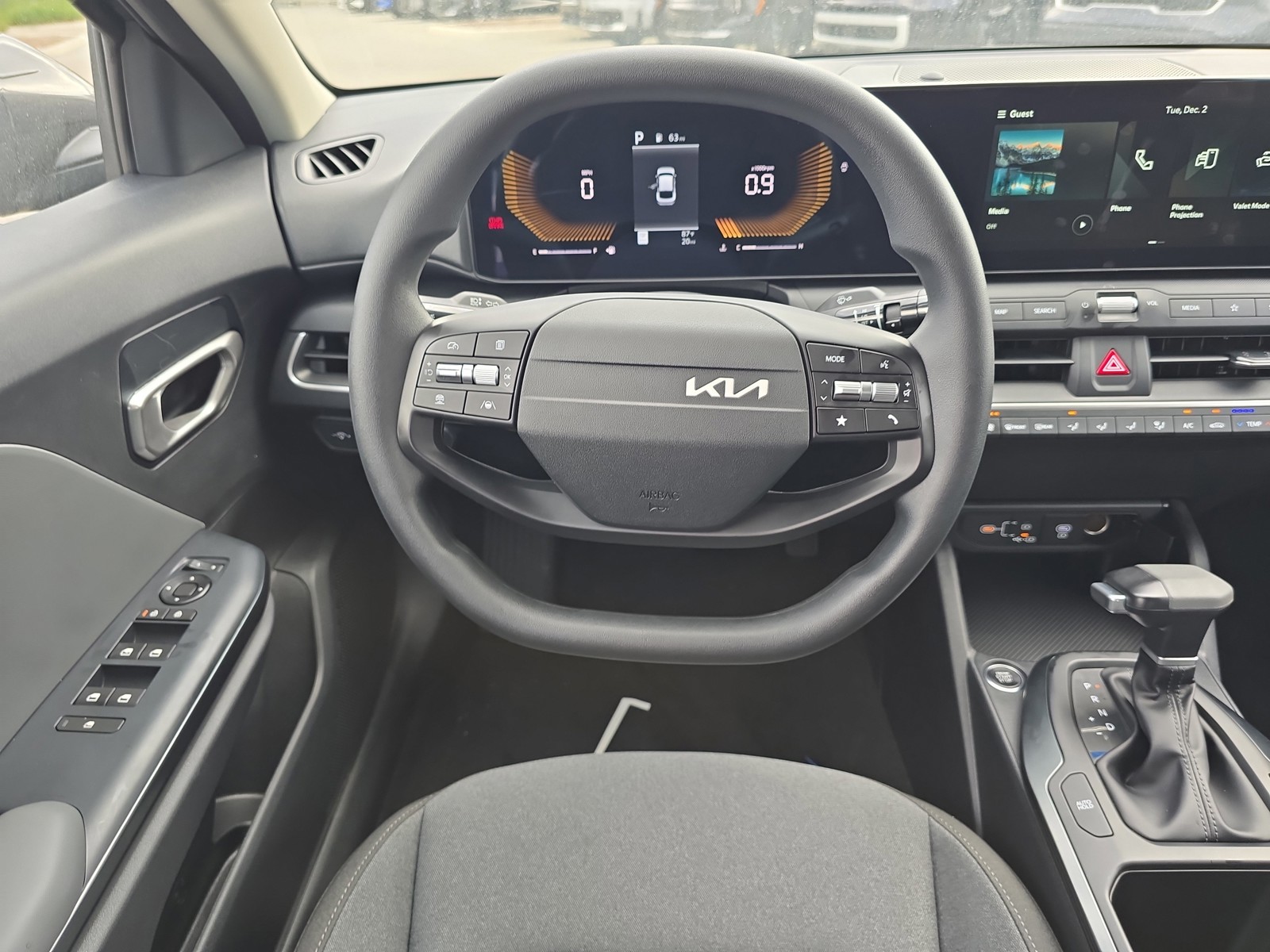 2025 Kia K4 - Photo 15