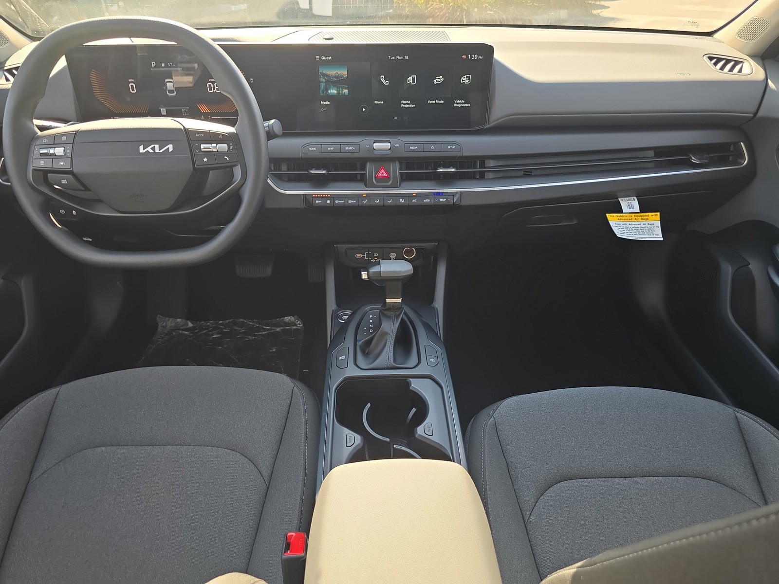 2025 Kia K4 - Photo 14