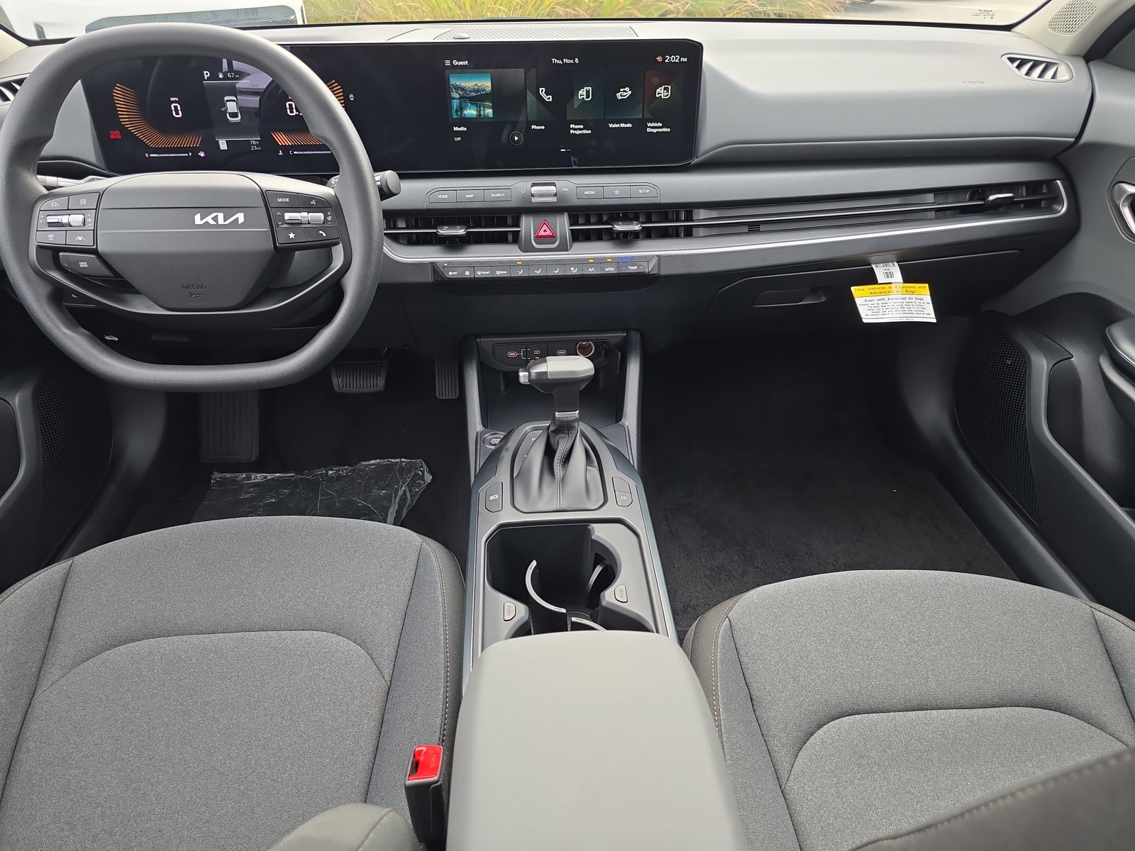 2025 Kia K4 - Photo 14