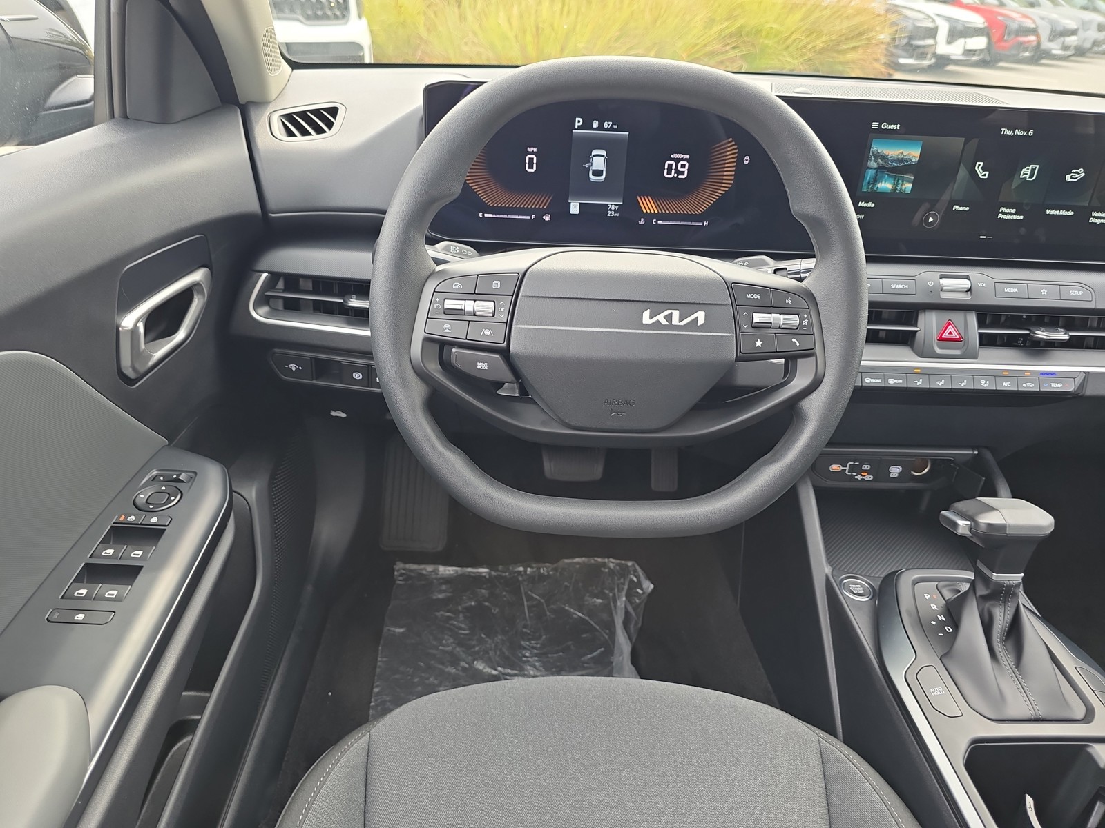2025 Kia K4 - Photo 15