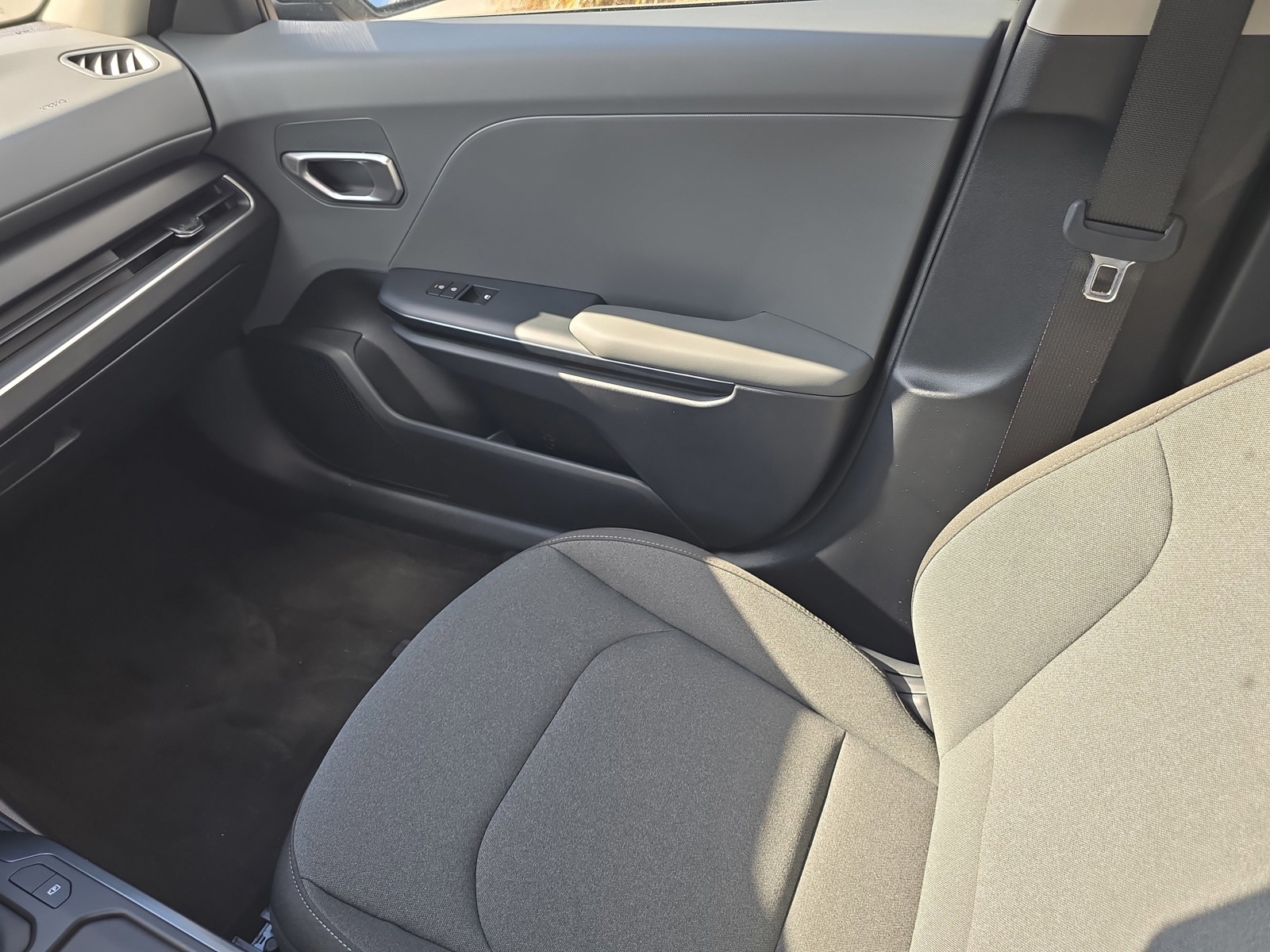 2025 Kia K4 - Photo 14