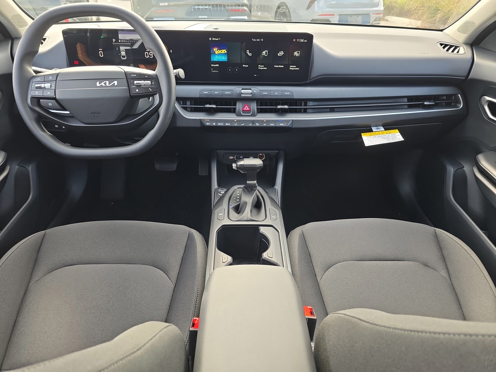 2026 Kia K4 - Photo 12