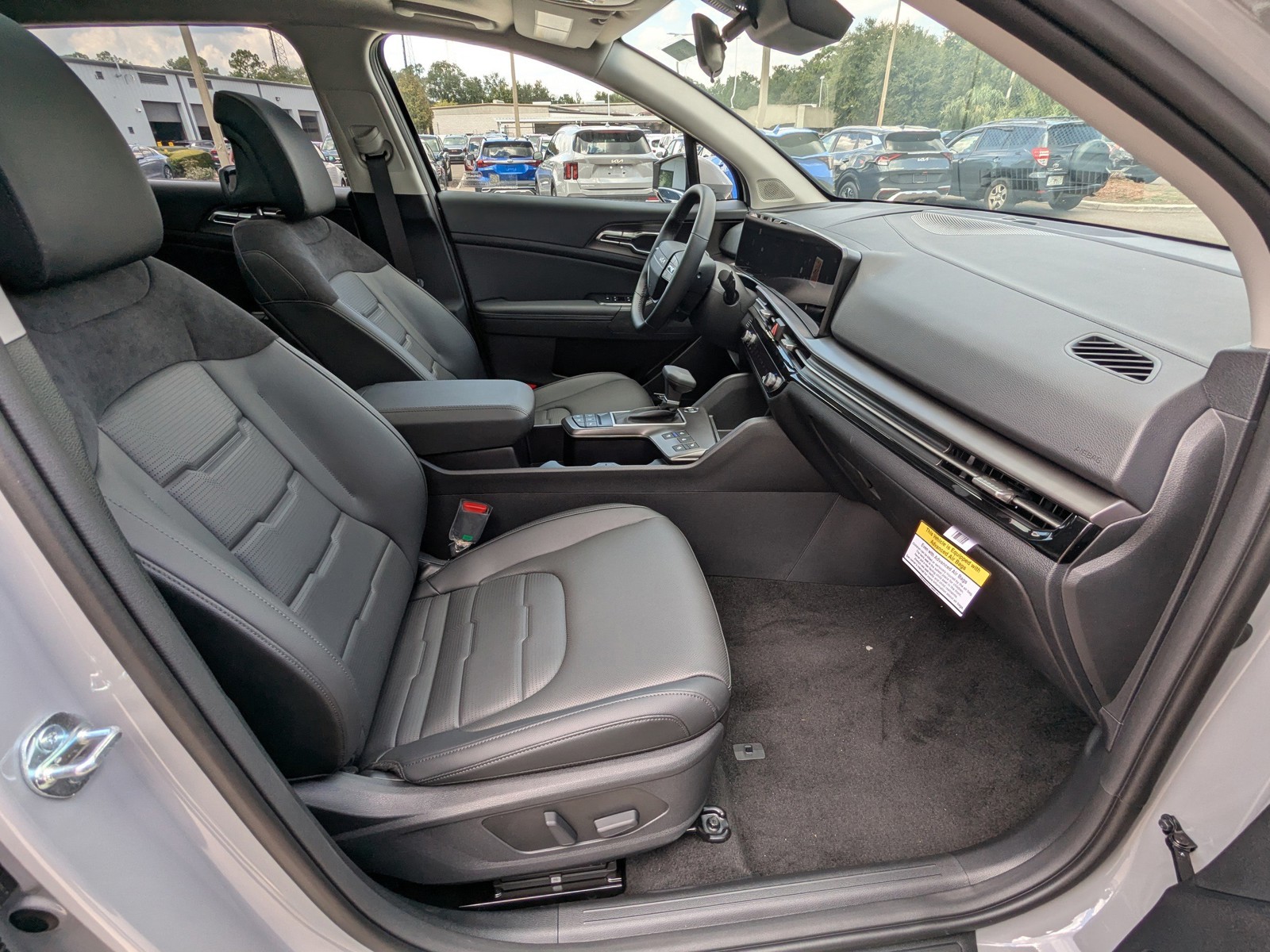 2026 Kia Sportage - Photo 11