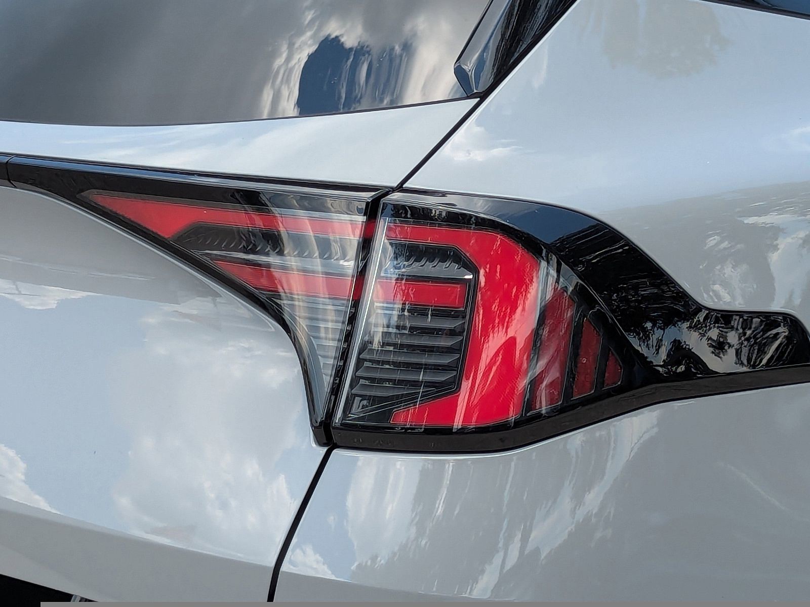 2026 Kia Sportage - Photo 8