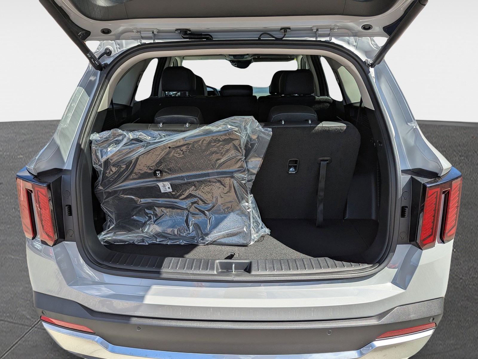 2026 Kia Sorento - Photo 8