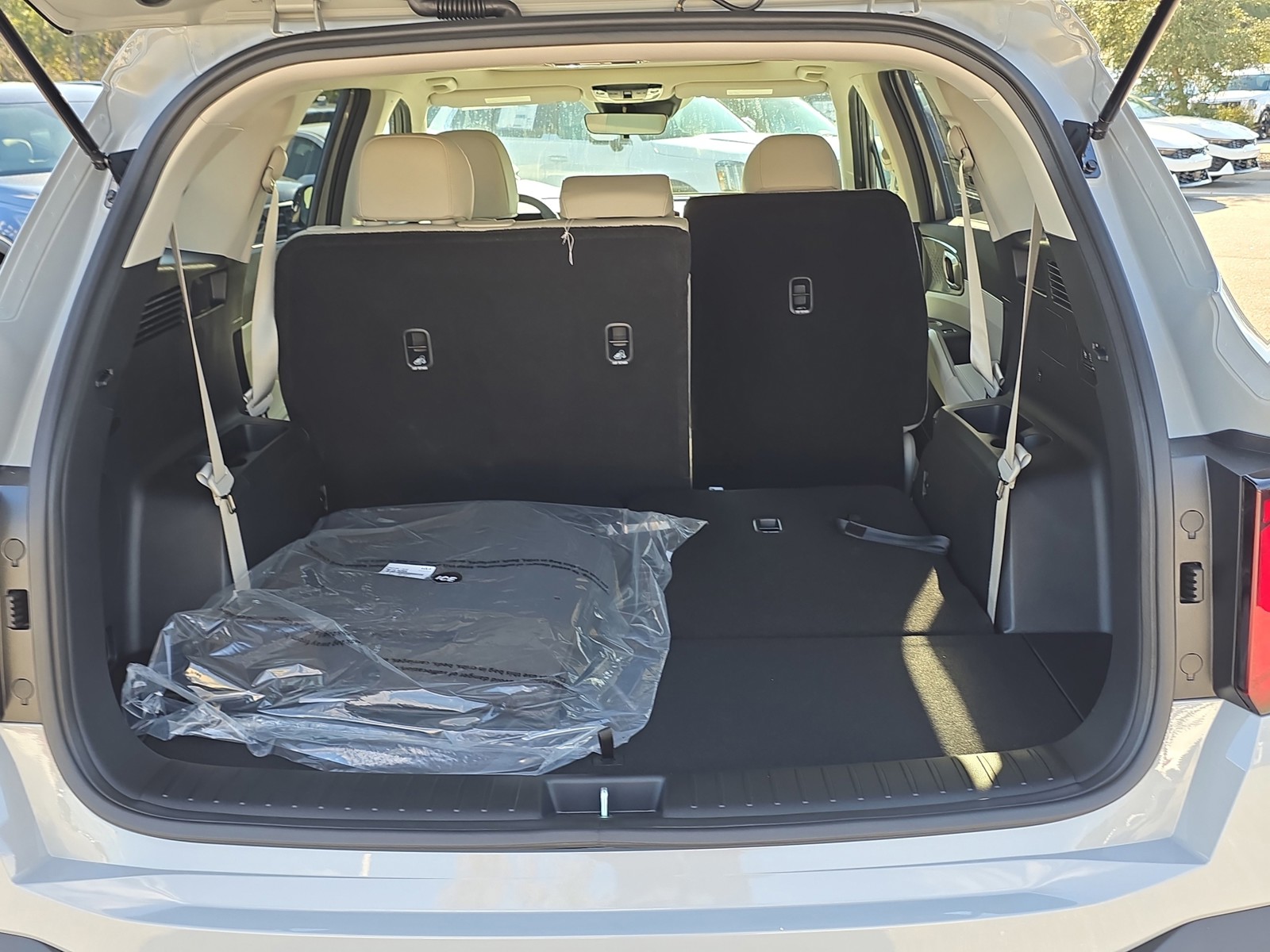 2026 Kia Sorento - Photo 12