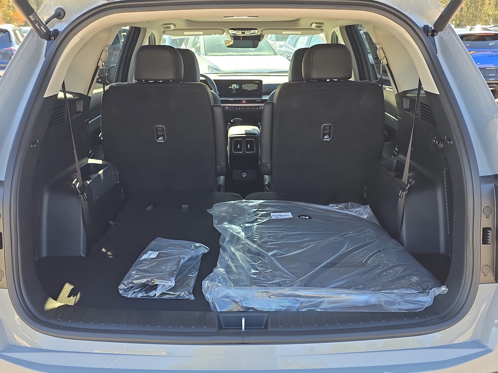 2026 Kia Sorento - Photo 12