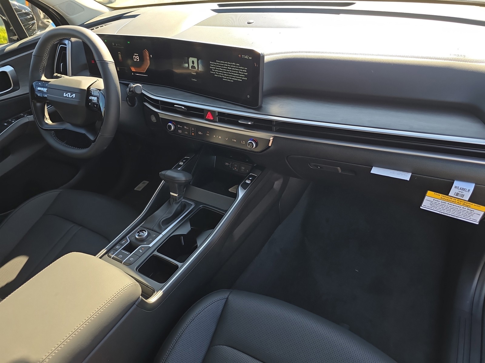 2026 Kia Sorento - Photo 14