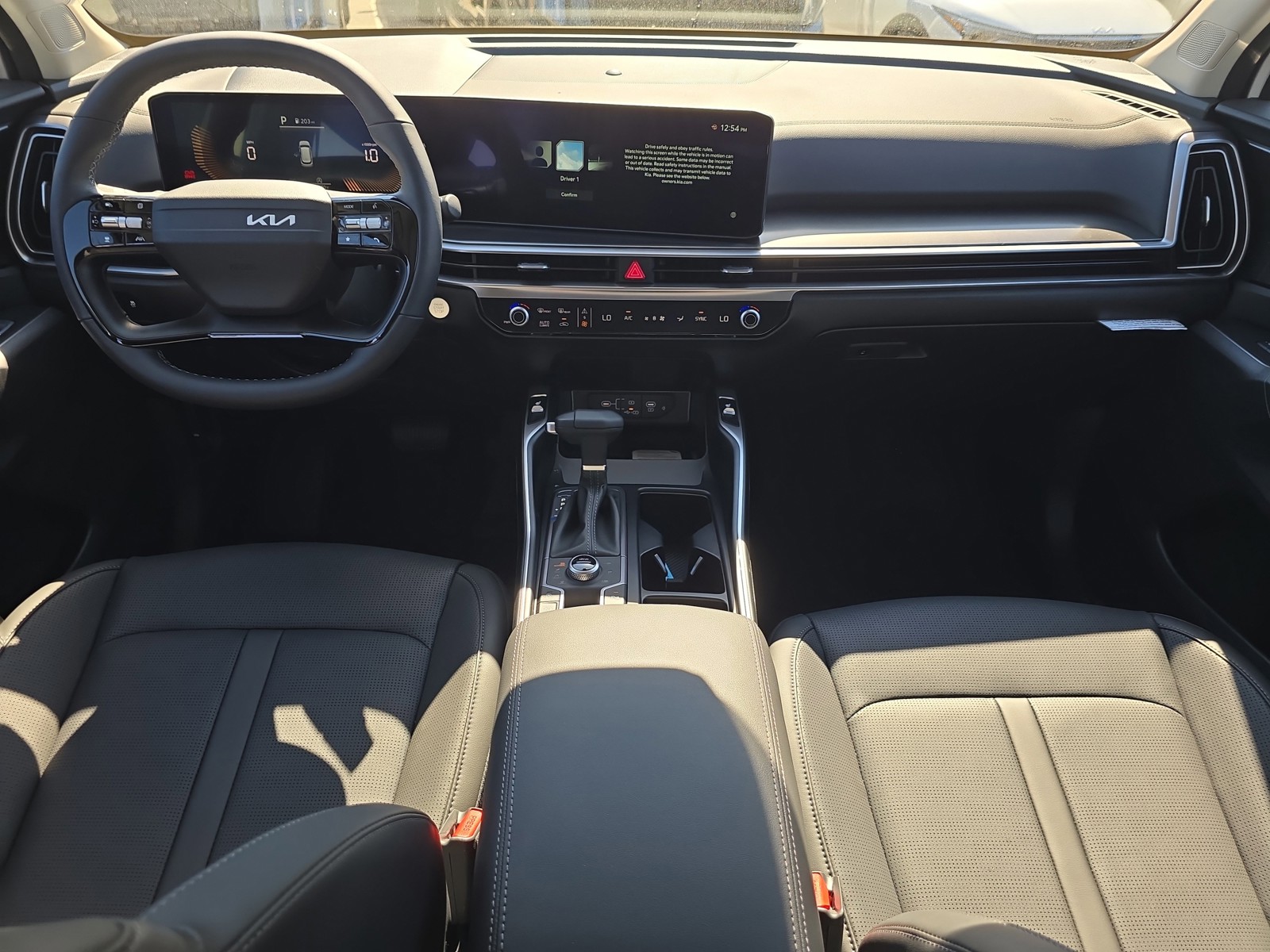 2026 Kia Sorento - Photo 12