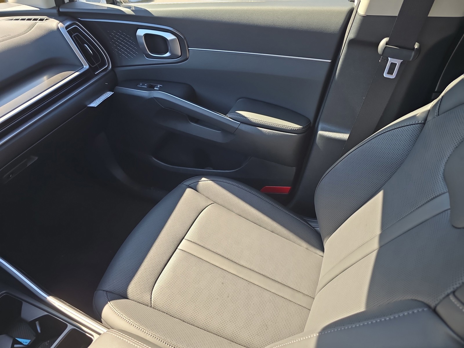 2026 Kia Sorento - Photo 15