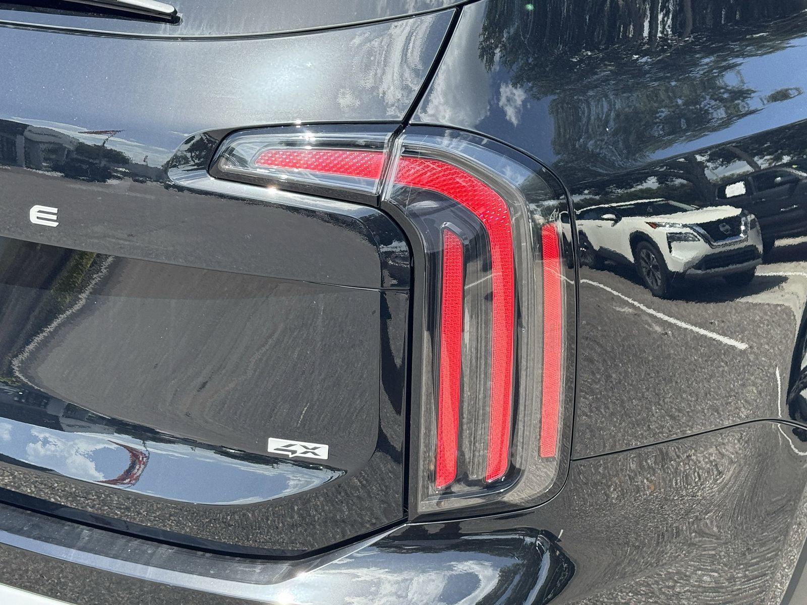 2025 Kia Telluride - Photo 8