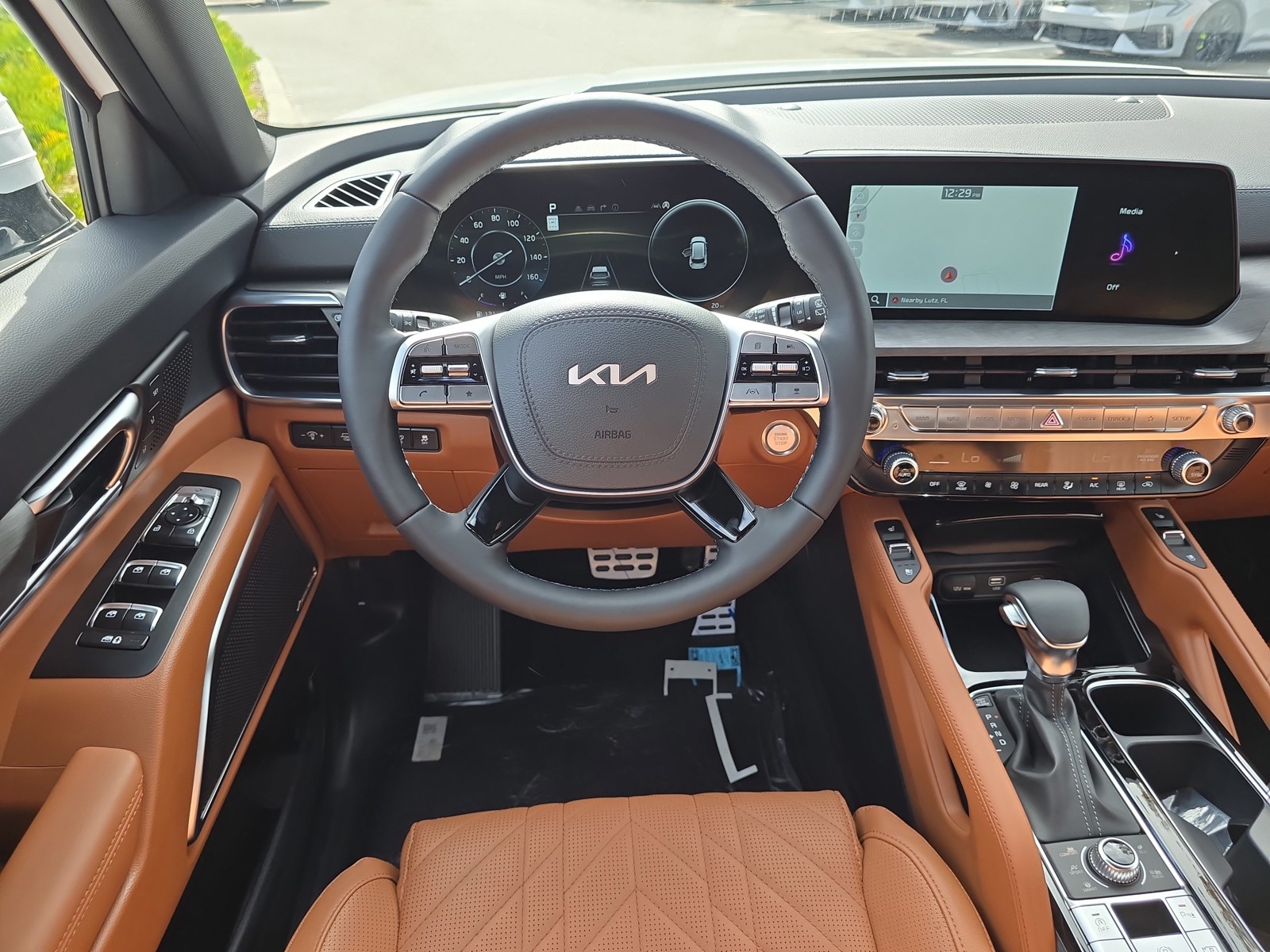 2025 Kia Telluride - Photo 14