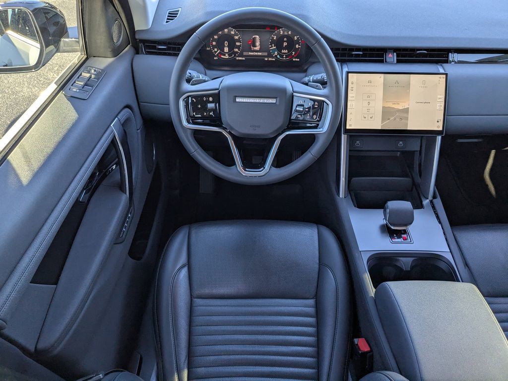 2025 Land Rover Discovery Sport - Photo 15