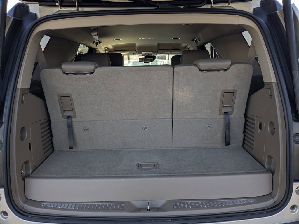 2016 Chevrolet Tahoe - Photo 13