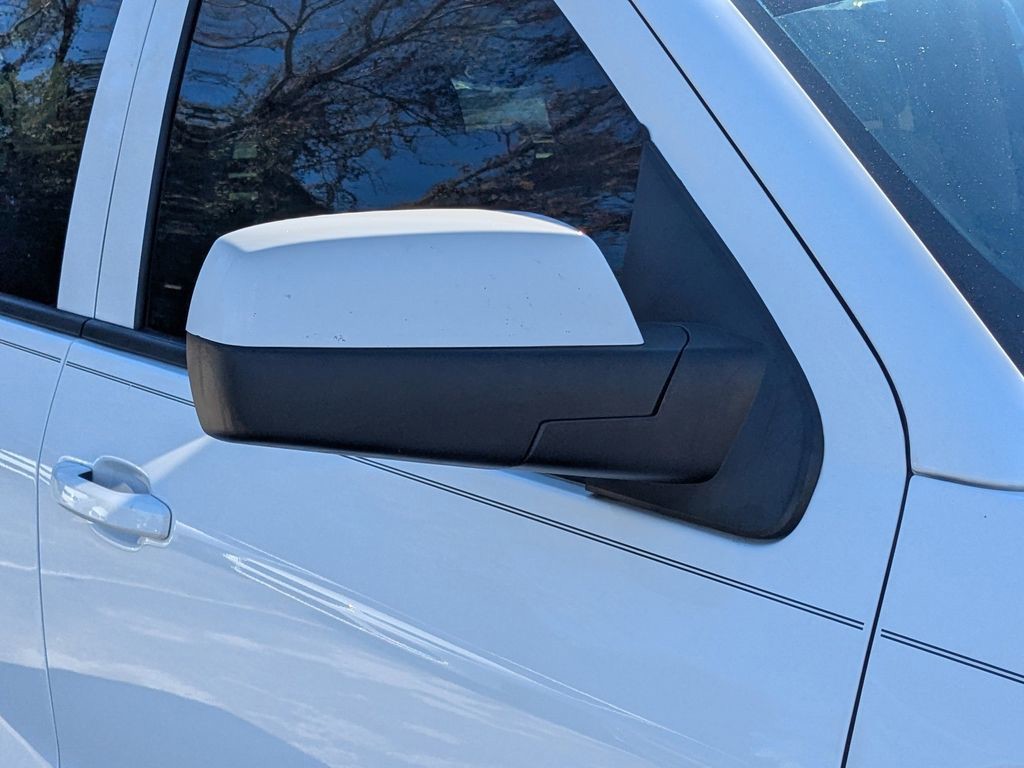 2017 Chevrolet Silverado 1500 - Photo 12