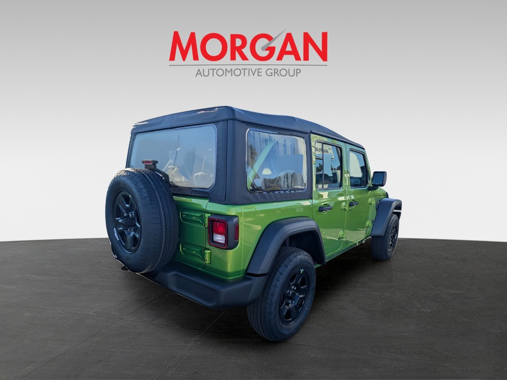 2026 Jeep Wrangler - Photo 5