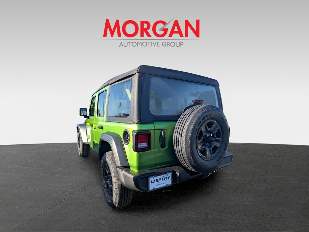 2026 Jeep Wrangler - Photo 6