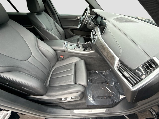 2022 BMW X5 - Photo 15