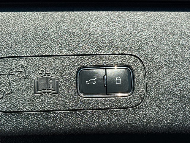 2023 Lincoln Aviator - Photo 12