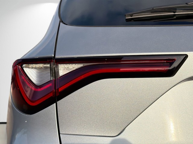 2025 Acura MDX - Photo 10
