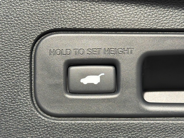 2025 Acura MDX - Photo 13