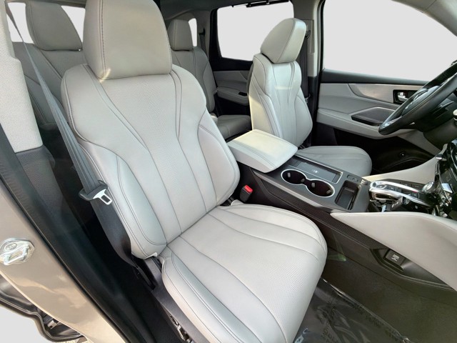 2025 Acura MDX - Photo 15