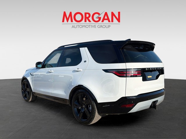 2026 Land Rover Discovery - Photo 4
