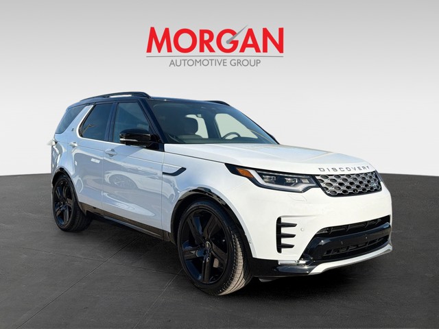 2026 Land Rover Discovery - Photo 2