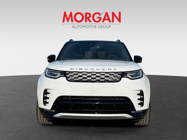 2026 Land Rover Discovery - Photo 3