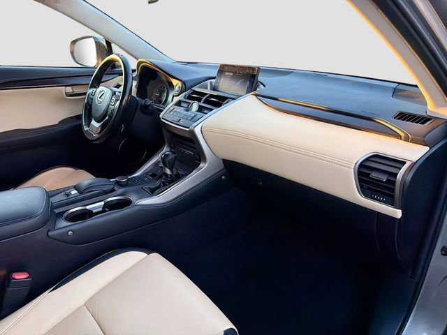 2016 Lexus NX 200t - Photo 14