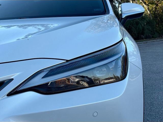 2024 Lexus NX - Photo 9