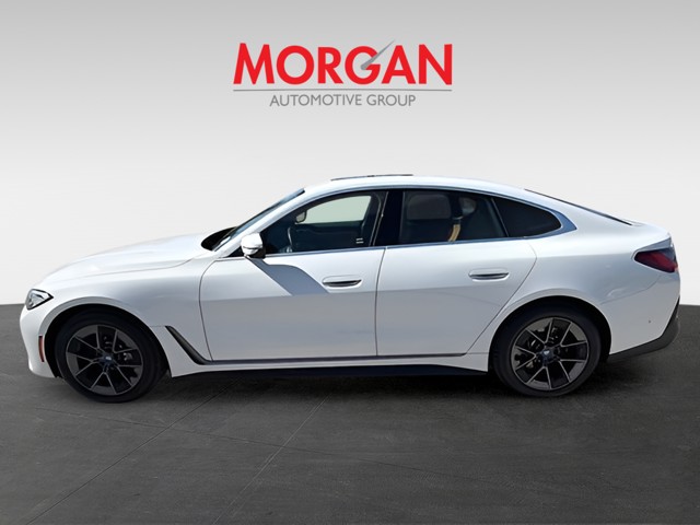 2023 BMW i4 - Photo 8