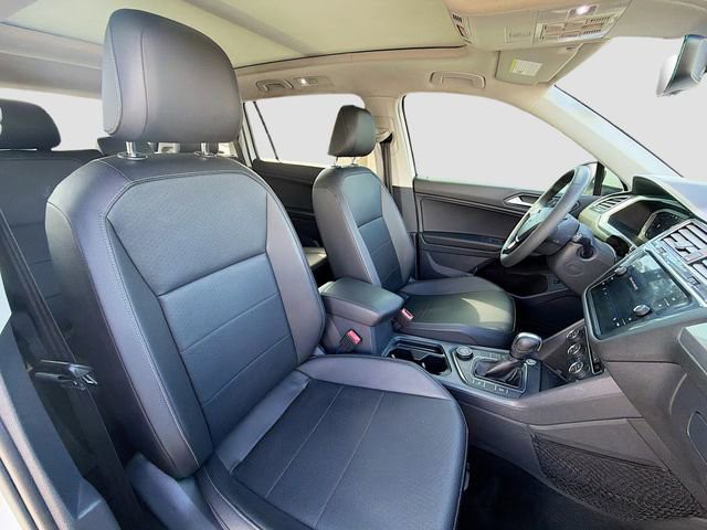 2020 Volkswagen Tiguan - Photo 15